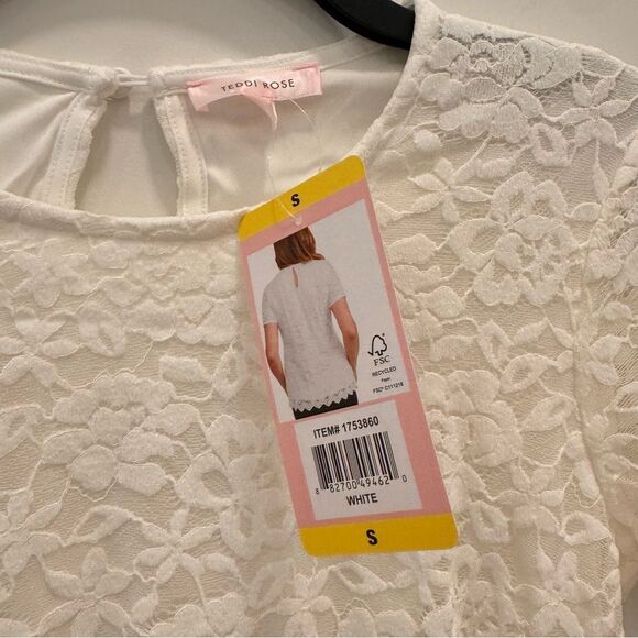 Teddy Rose Women's Lacy Keyhole Top, White, NEW - Picture 4 of 6